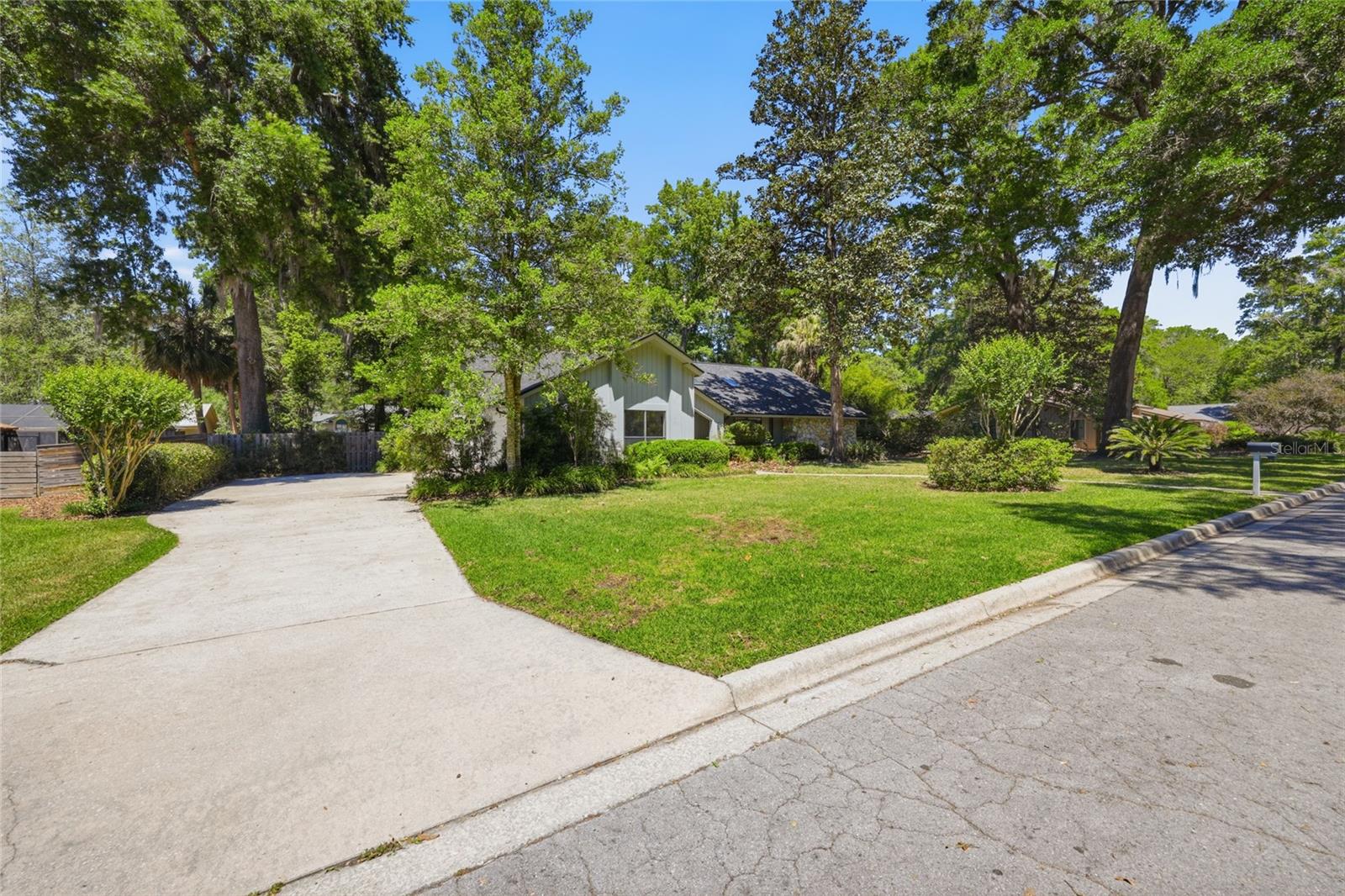 Image 70 of 73 For 2408 14th Place