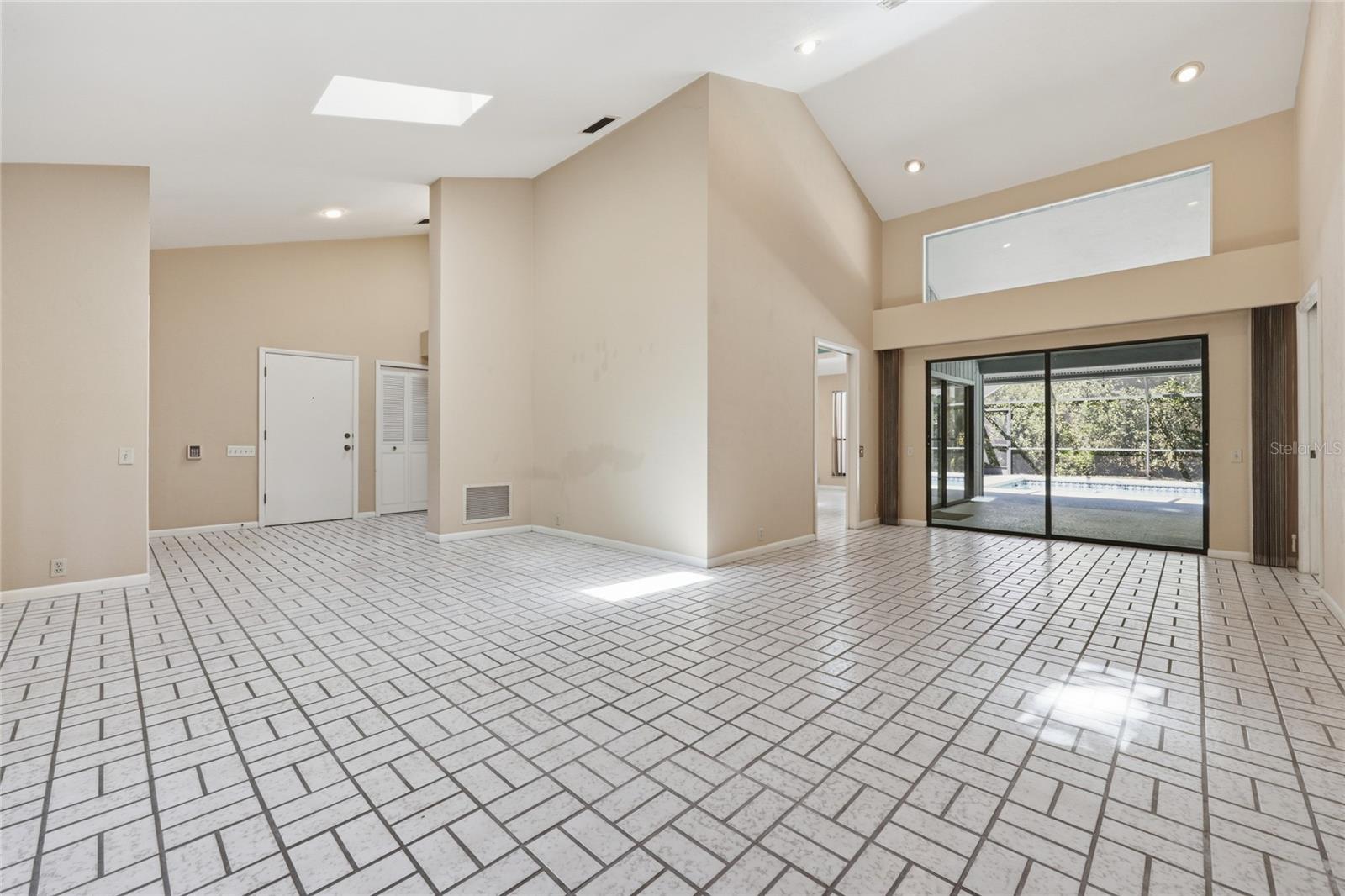 Image 8 of 73 For 2408 14th Place