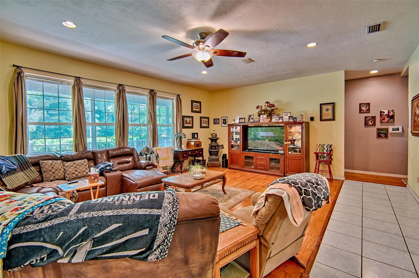 Image 10 of 54 For 15522 75th Street