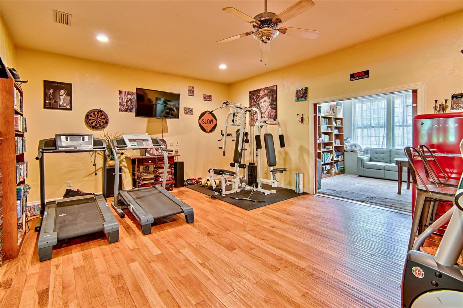 Image 21 of 54 For 15522 75th Street