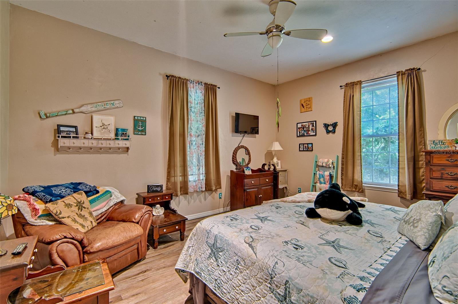 Image 24 of 54 For 15522 75th Street