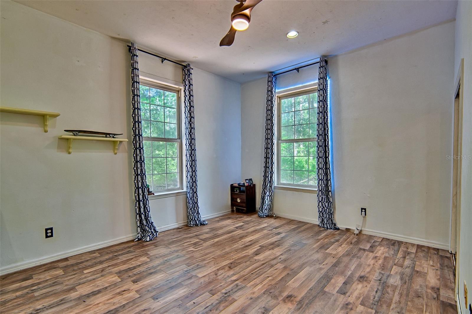 Image 28 of 54 For 15522 75th Street