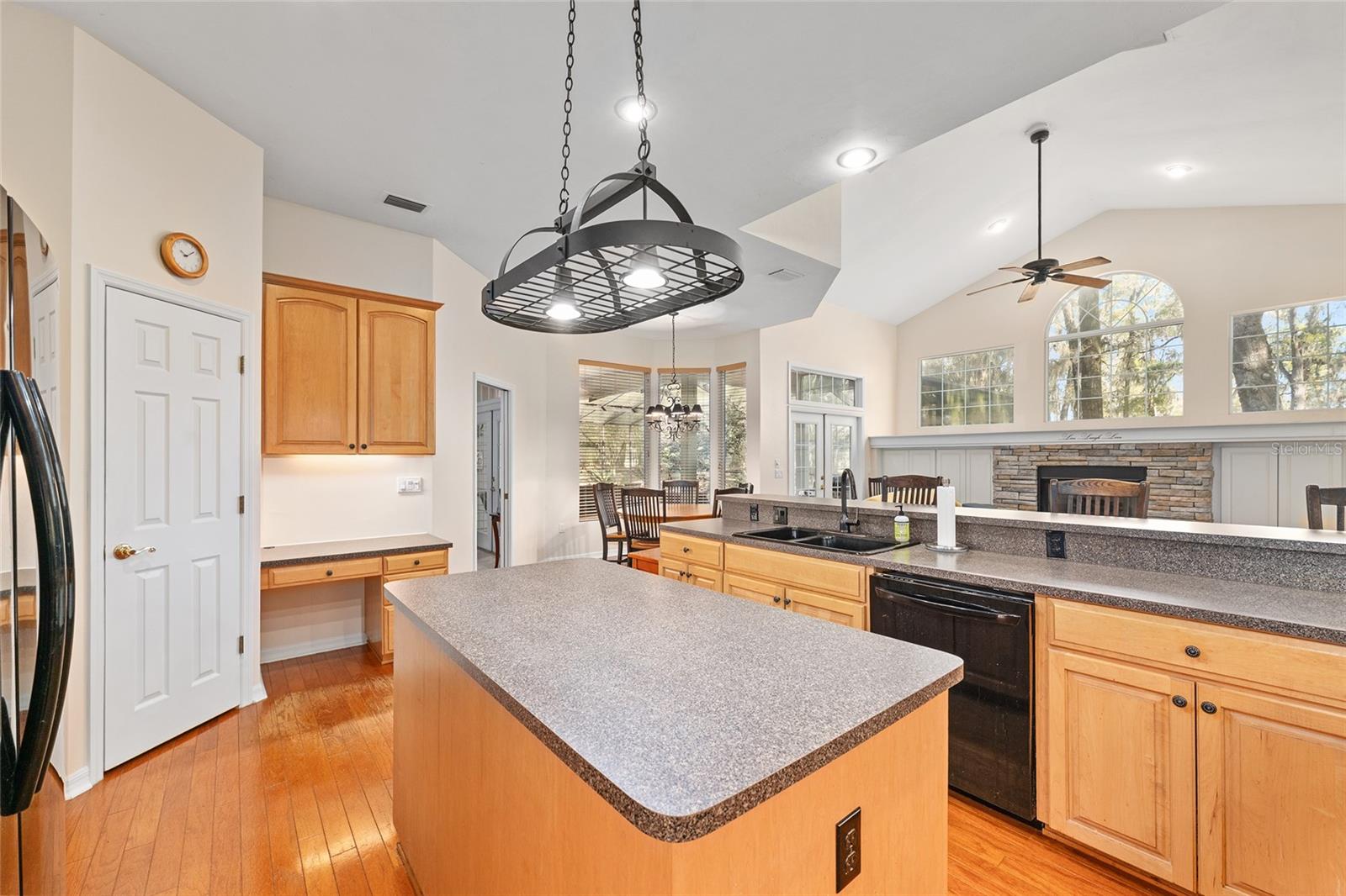 Image 38 of 79 For 14312 41st Avenue