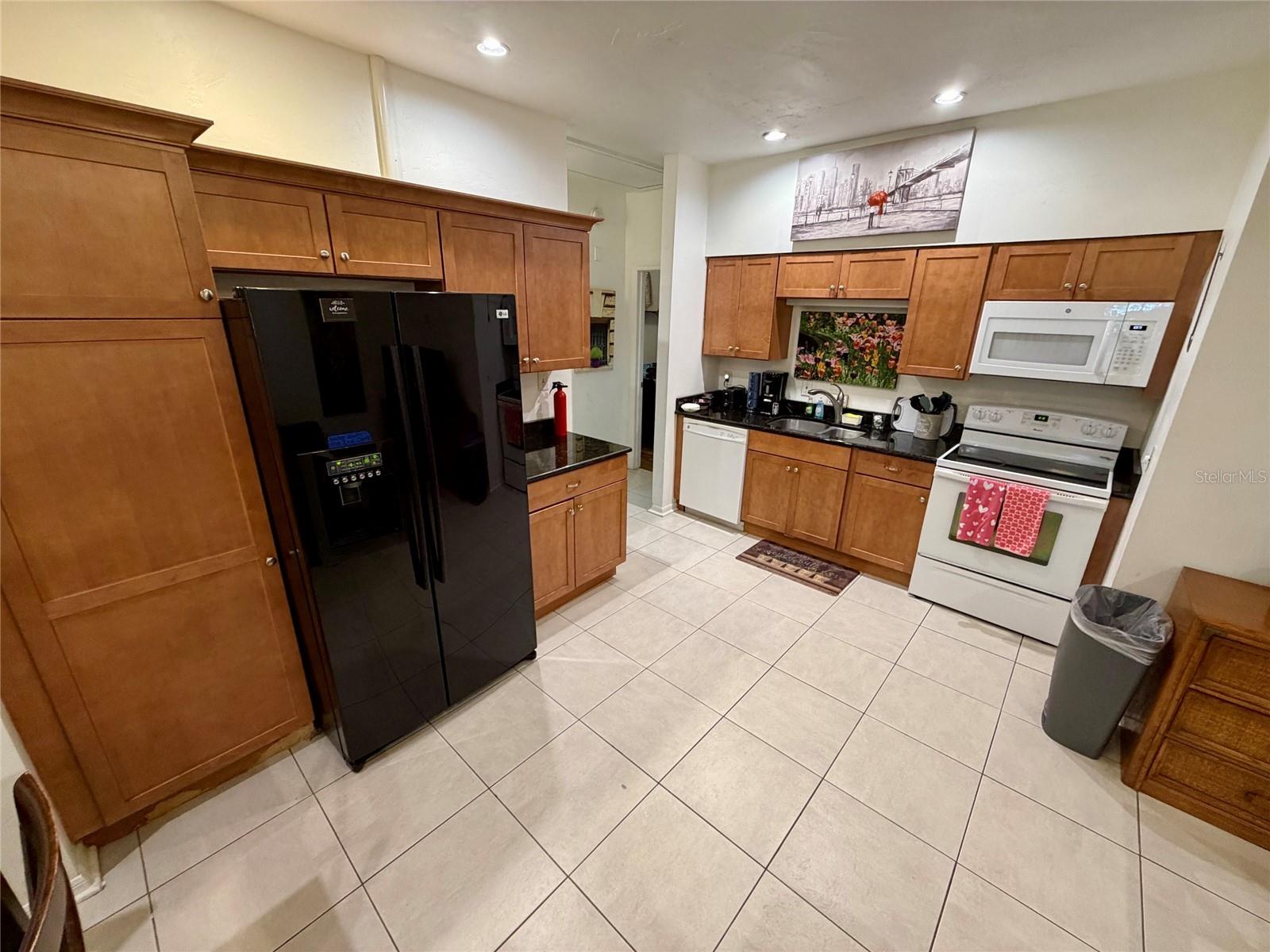 Image 17 of 26 For 408 5th Avenue