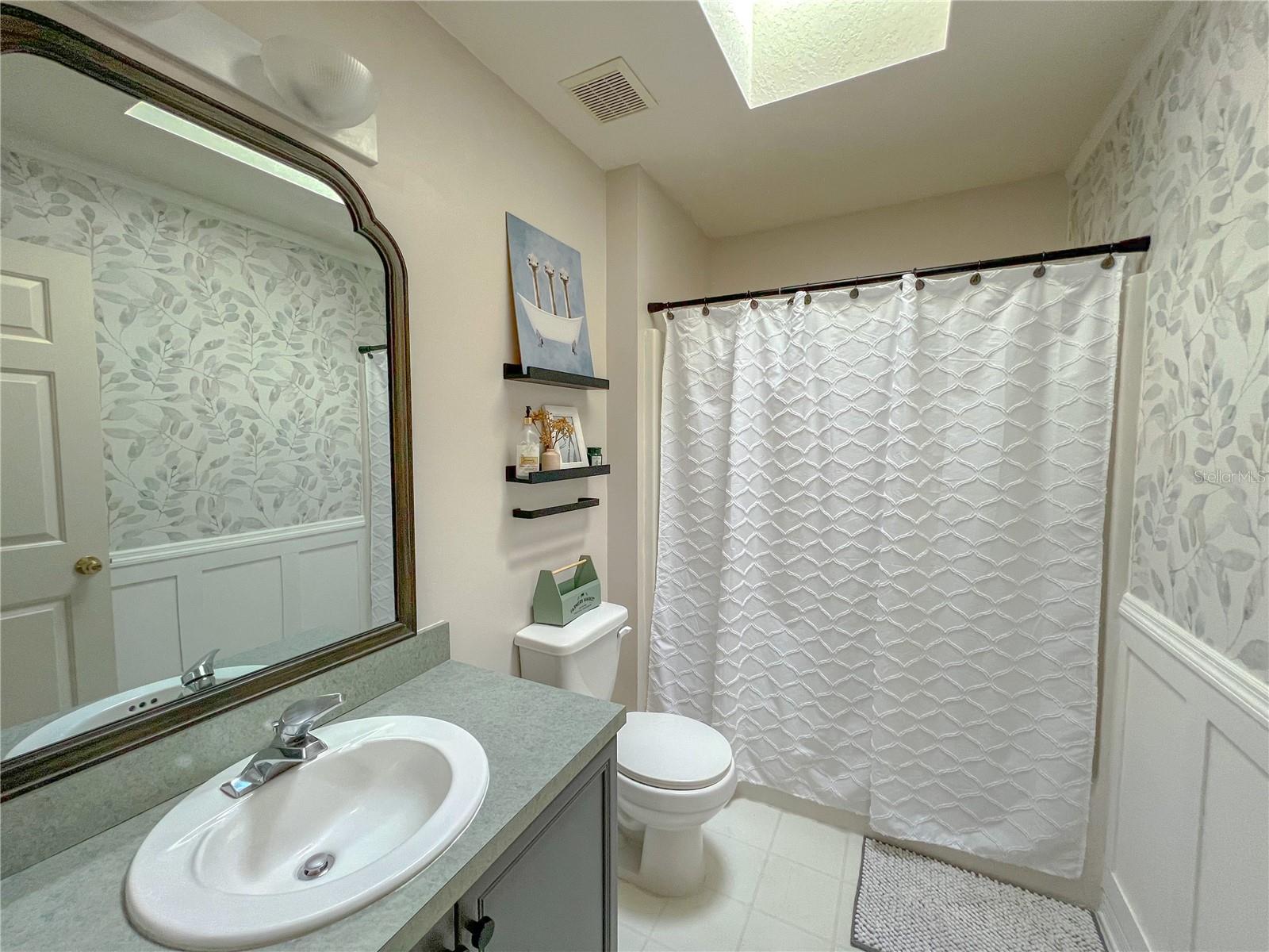 Image 13 of 16 For 6725 83rd Terrace