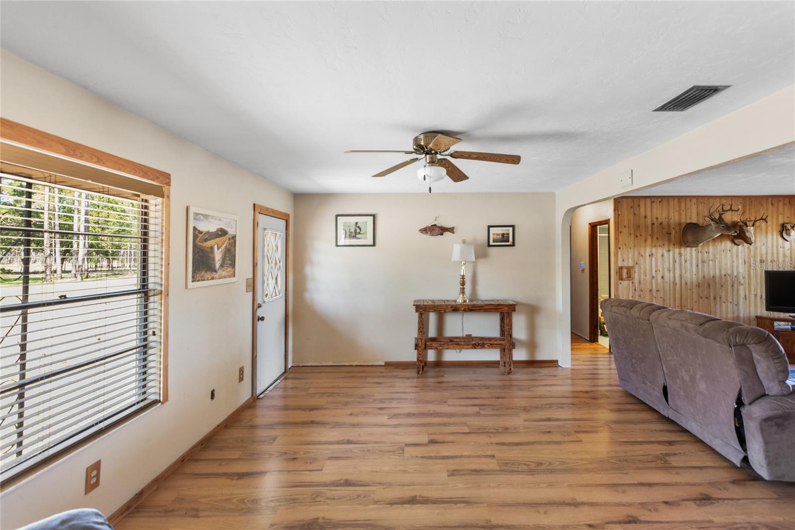 Listing photo id 19 for 13296 County Road 231