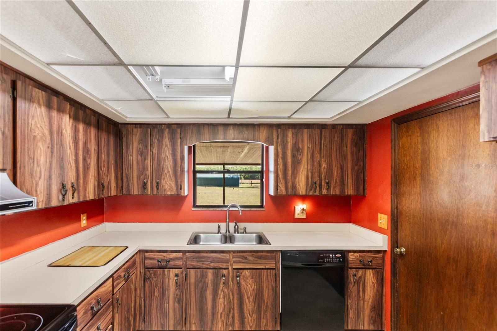 Listing photo id 23 for 13296 County Road 231