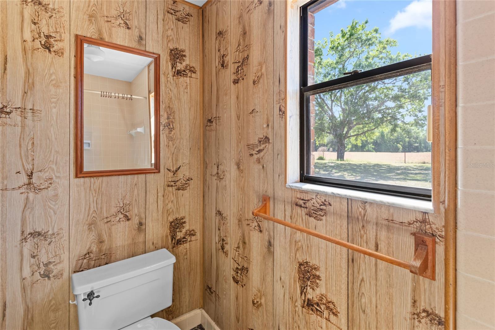 Listing photo id 32 for 13296 County Road 231