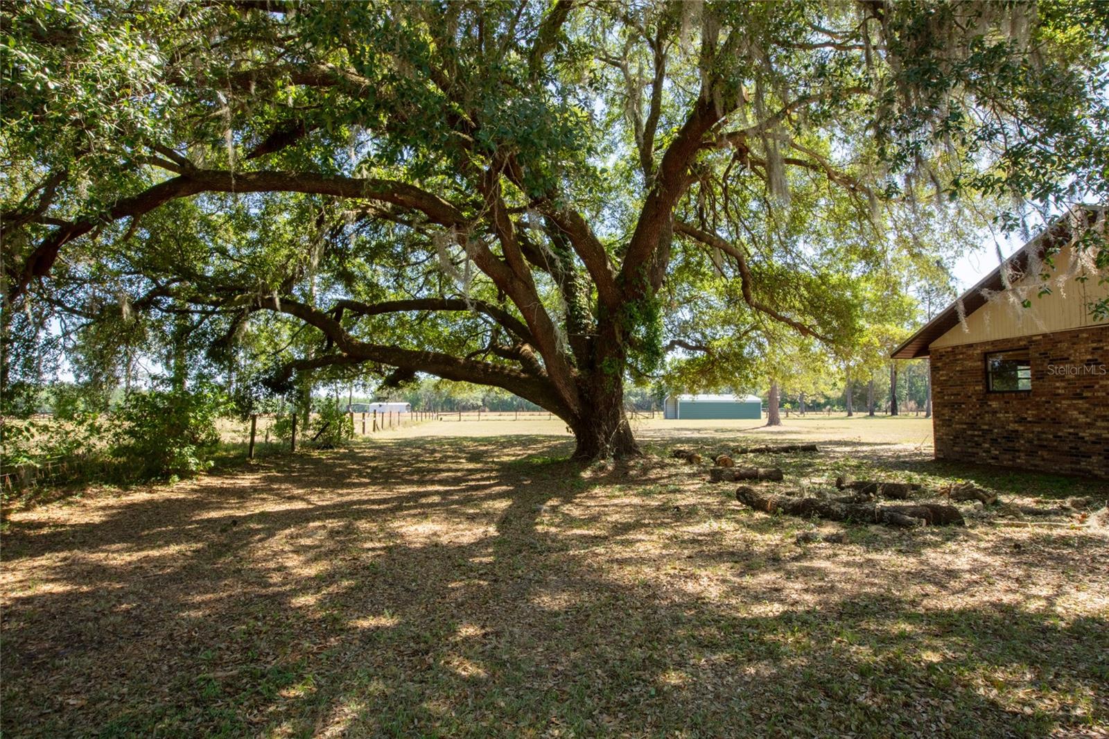 Listing photo id 3 for 13296 County Road 231