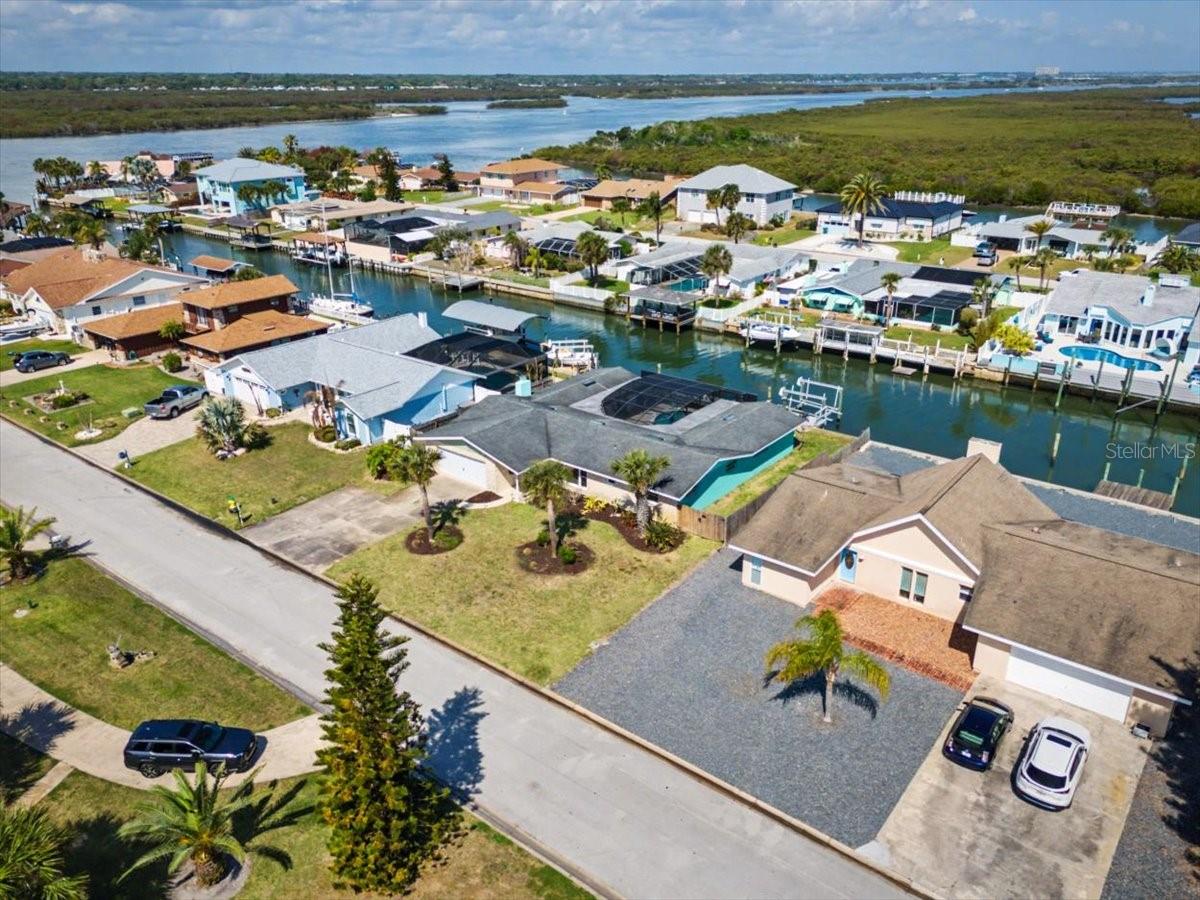 Image 52 of 77 For 124 Anchor Drive