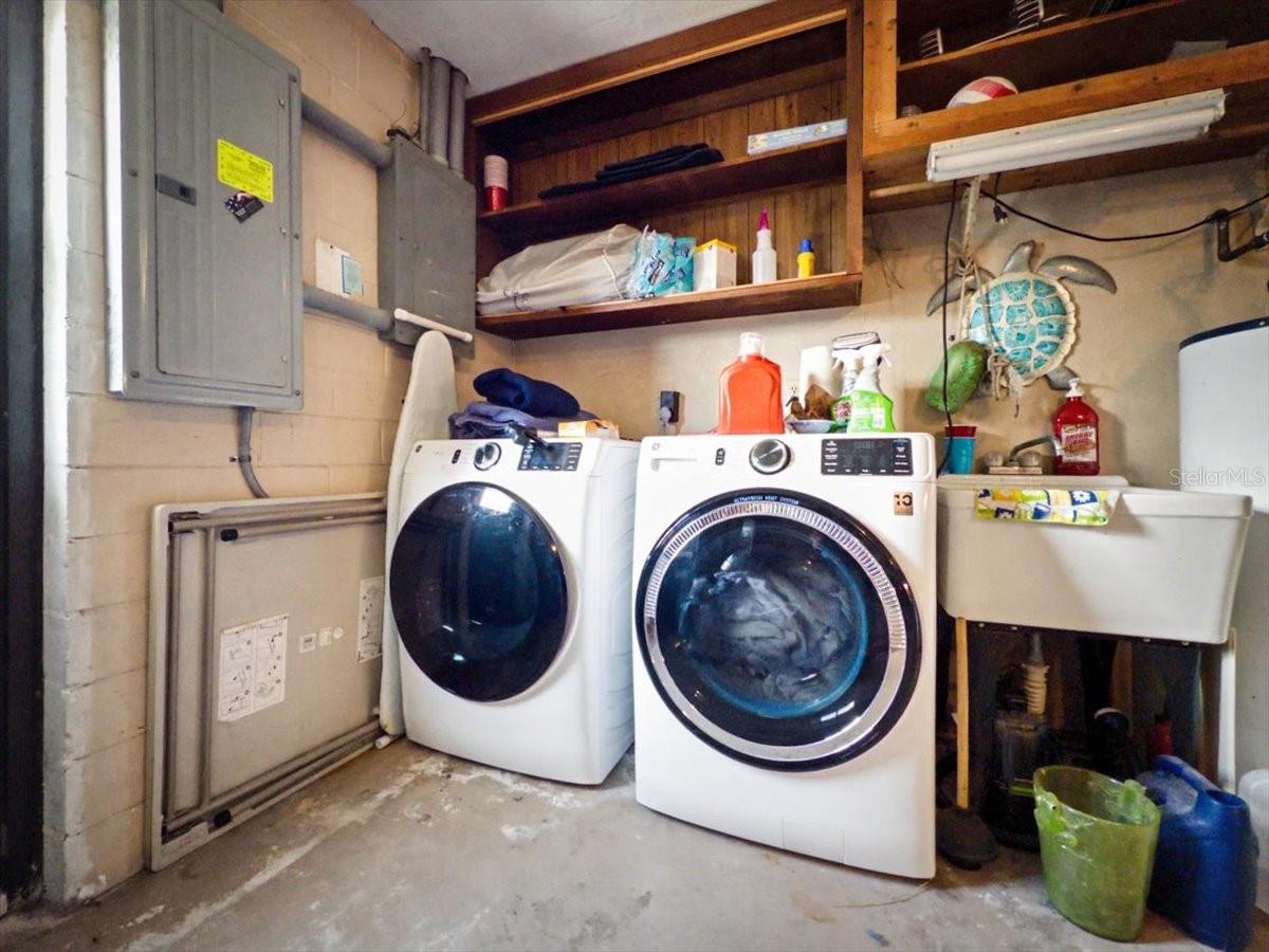 Image 61 of 77 For 124 Anchor Drive