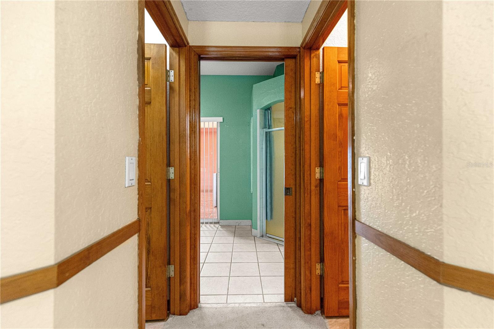 Image 22 of 46 For 1090 67th Place