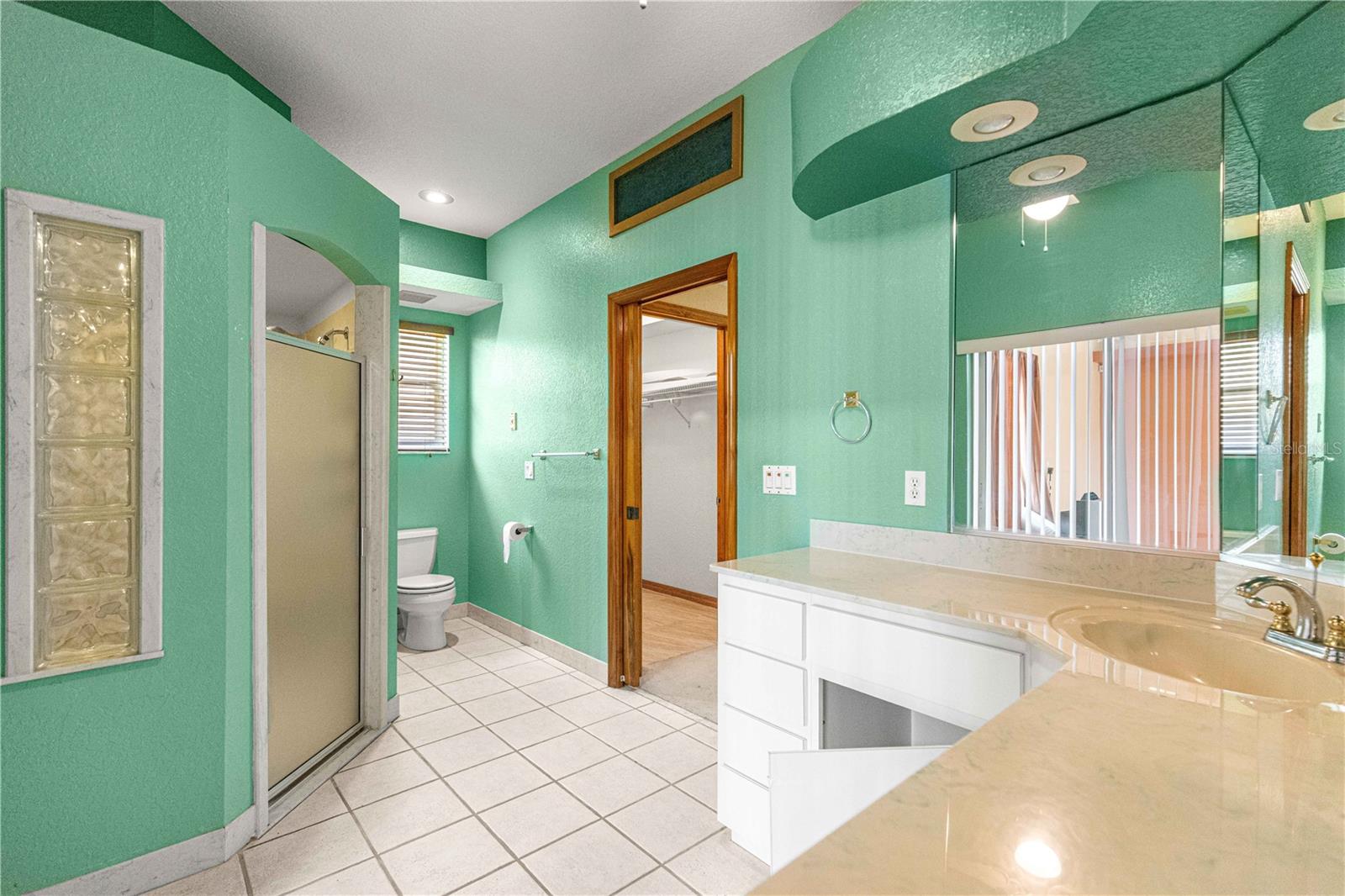 Image 26 of 46 For 1090 67th Place