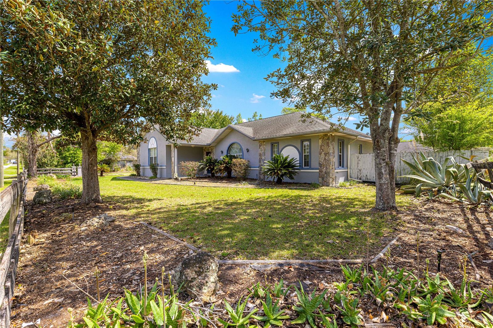 Image 39 of 46 For 1090 67th Place