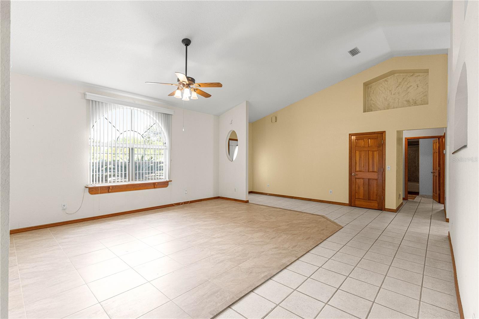 Image 6 of 46 For 1090 67th Place