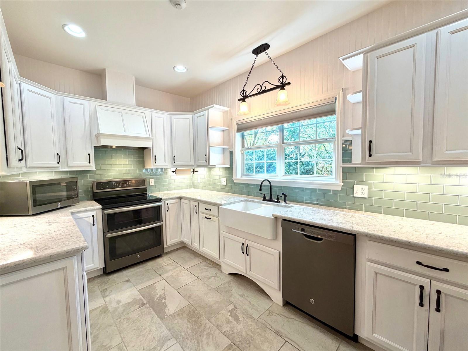 Image 4 of 34 For 4317 10th Place