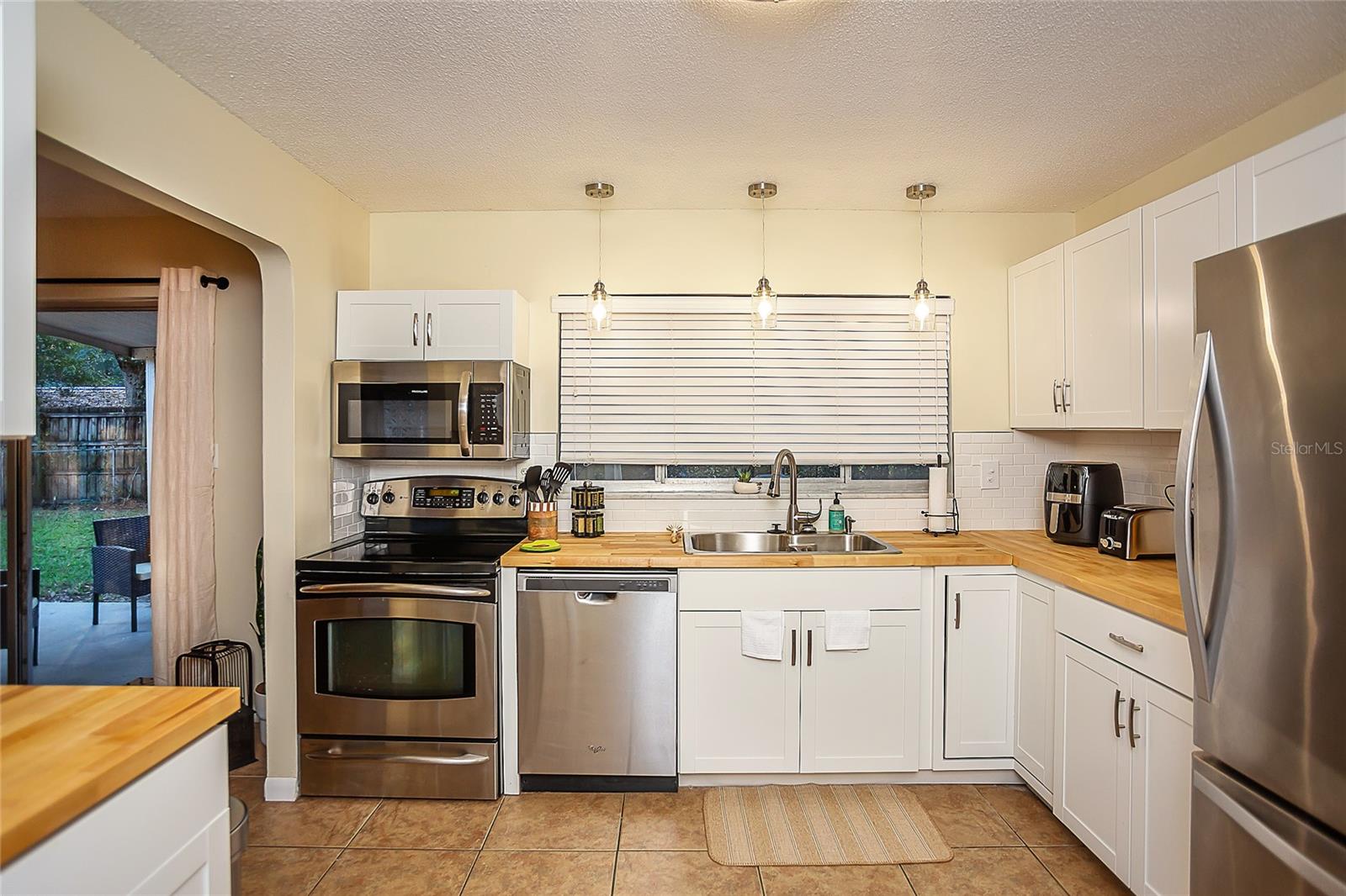 Image 10 of 25 For 734 38th Street