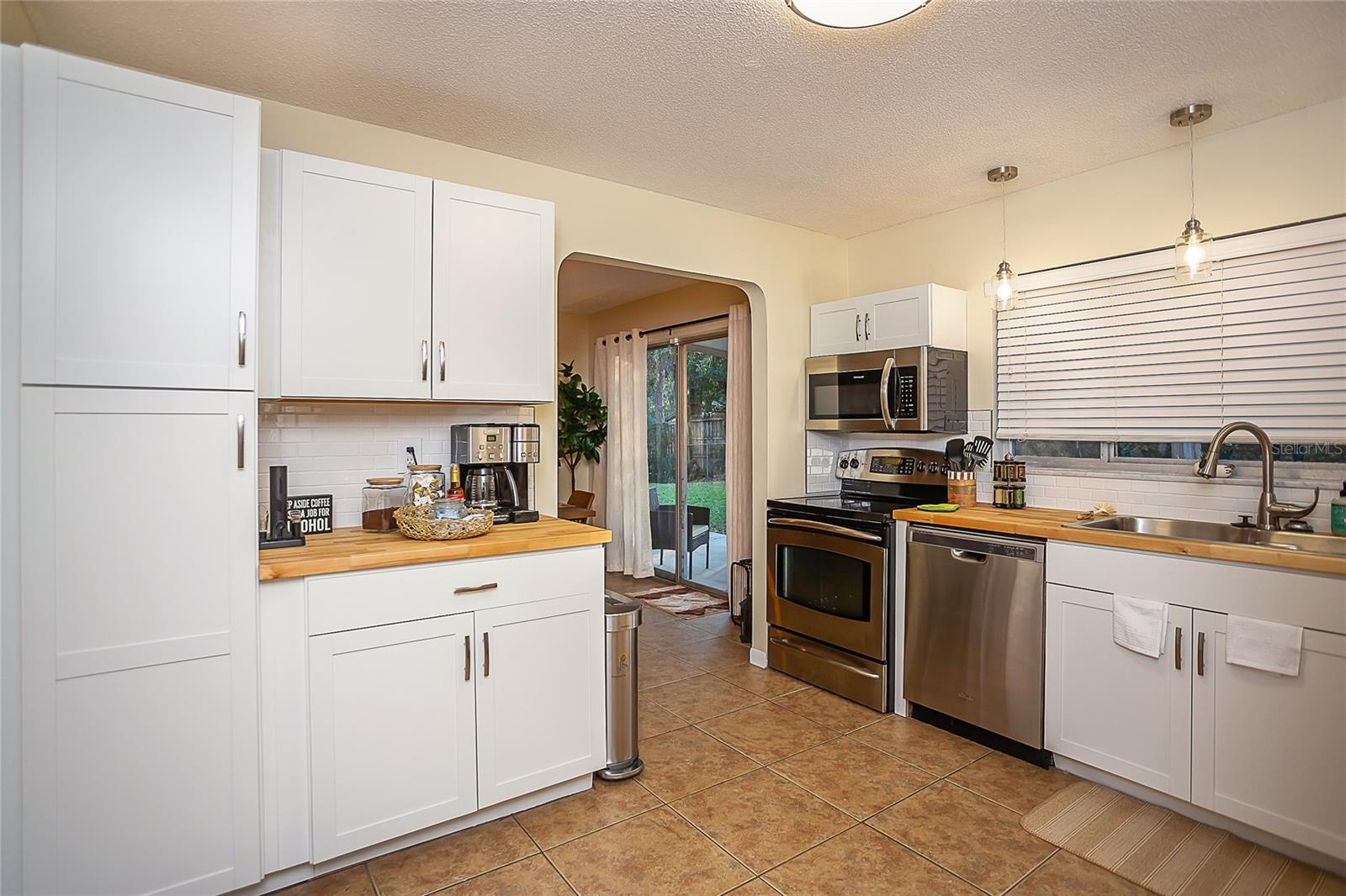 Image 9 of 25 For 734 38th Street