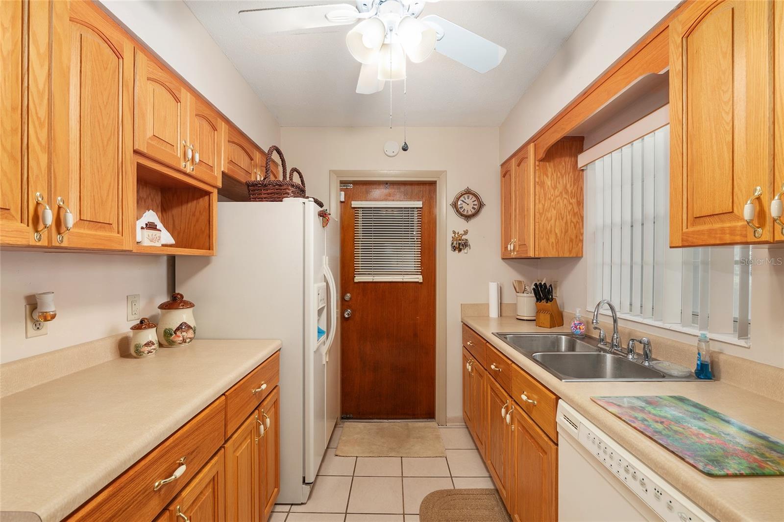 Image 14 of 42 For 3411 11th Terrace