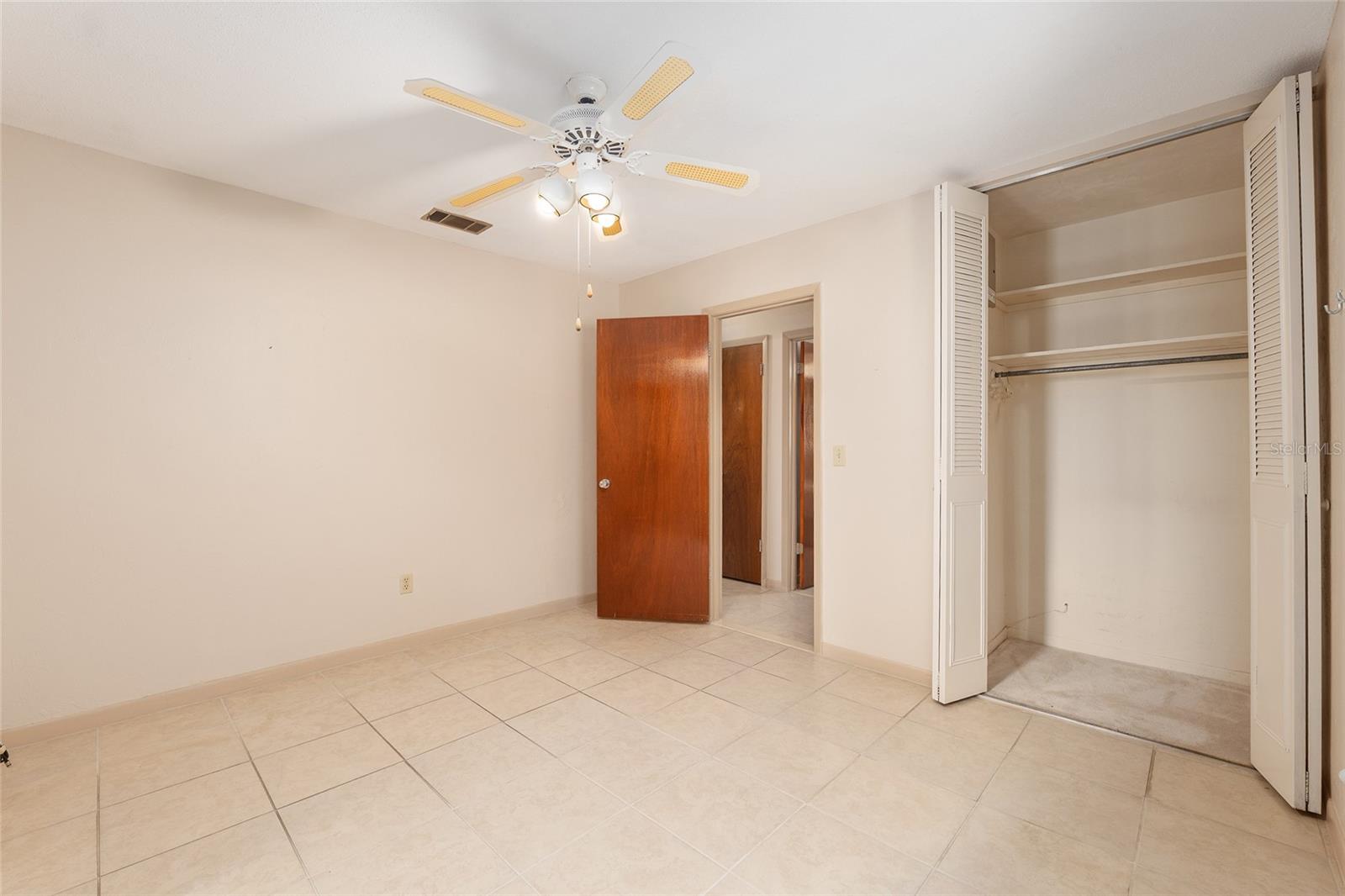 Image 17 of 42 For 3411 11th Terrace