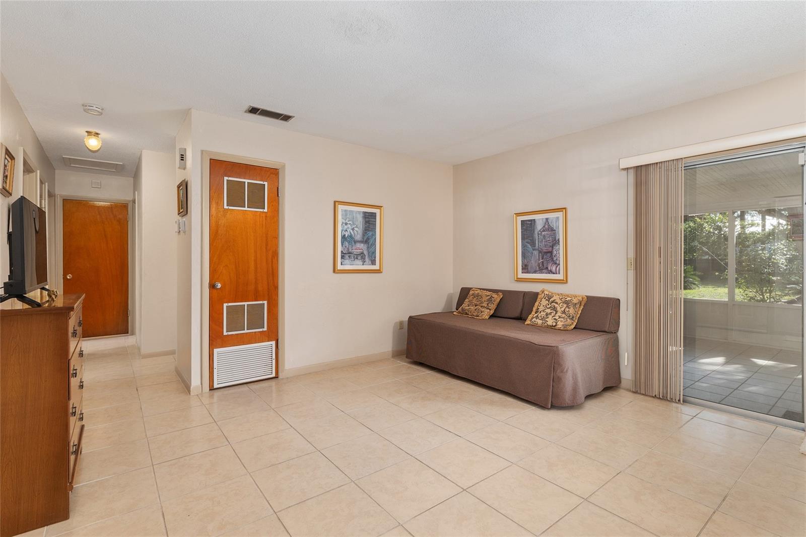 Image 7 of 42 For 3411 11th Terrace