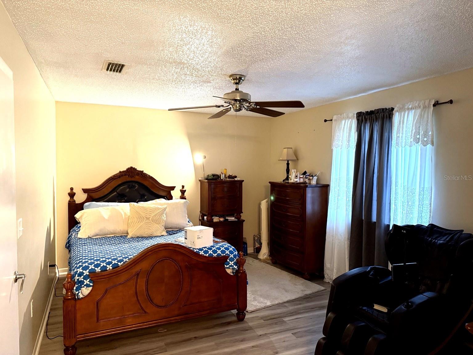 Image 19 of 19 For 10978 83rd Avenue