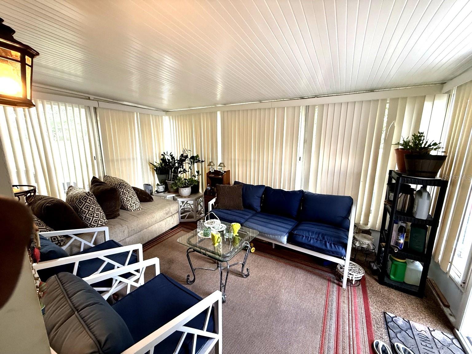 Image 7 of 19 For 10978 83rd Avenue