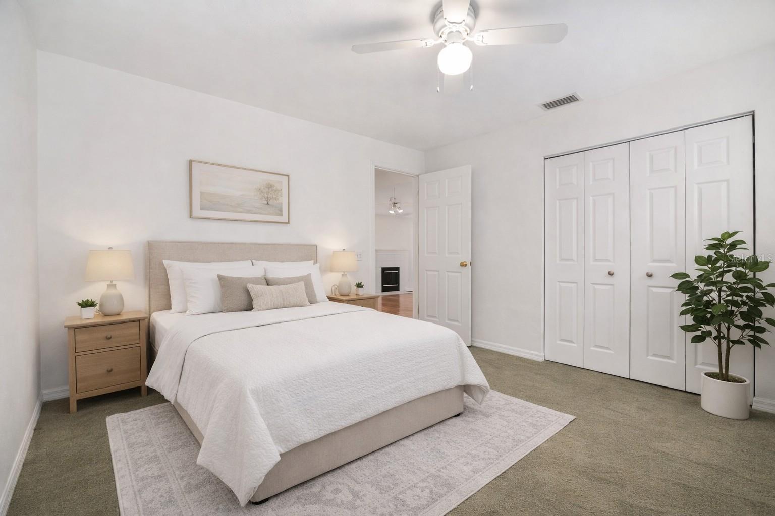 Image 12 of 39 For 1047 41st Drive