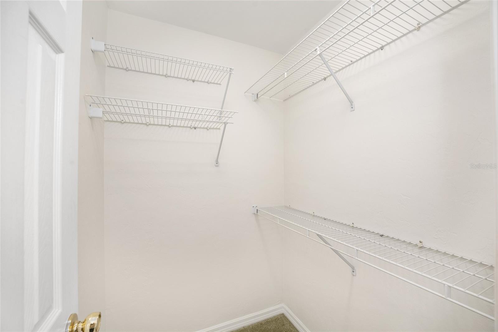 Image 17 of 39 For 1047 41st Drive