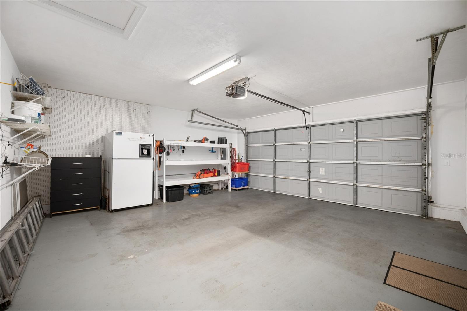 Image 24 of 39 For 1047 41st Drive