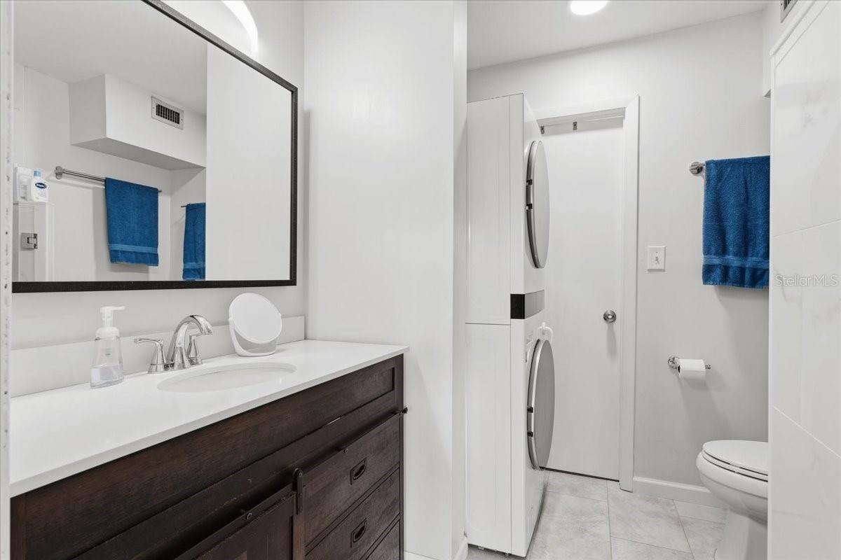 Image 16 of 19 For 4435 41st Place