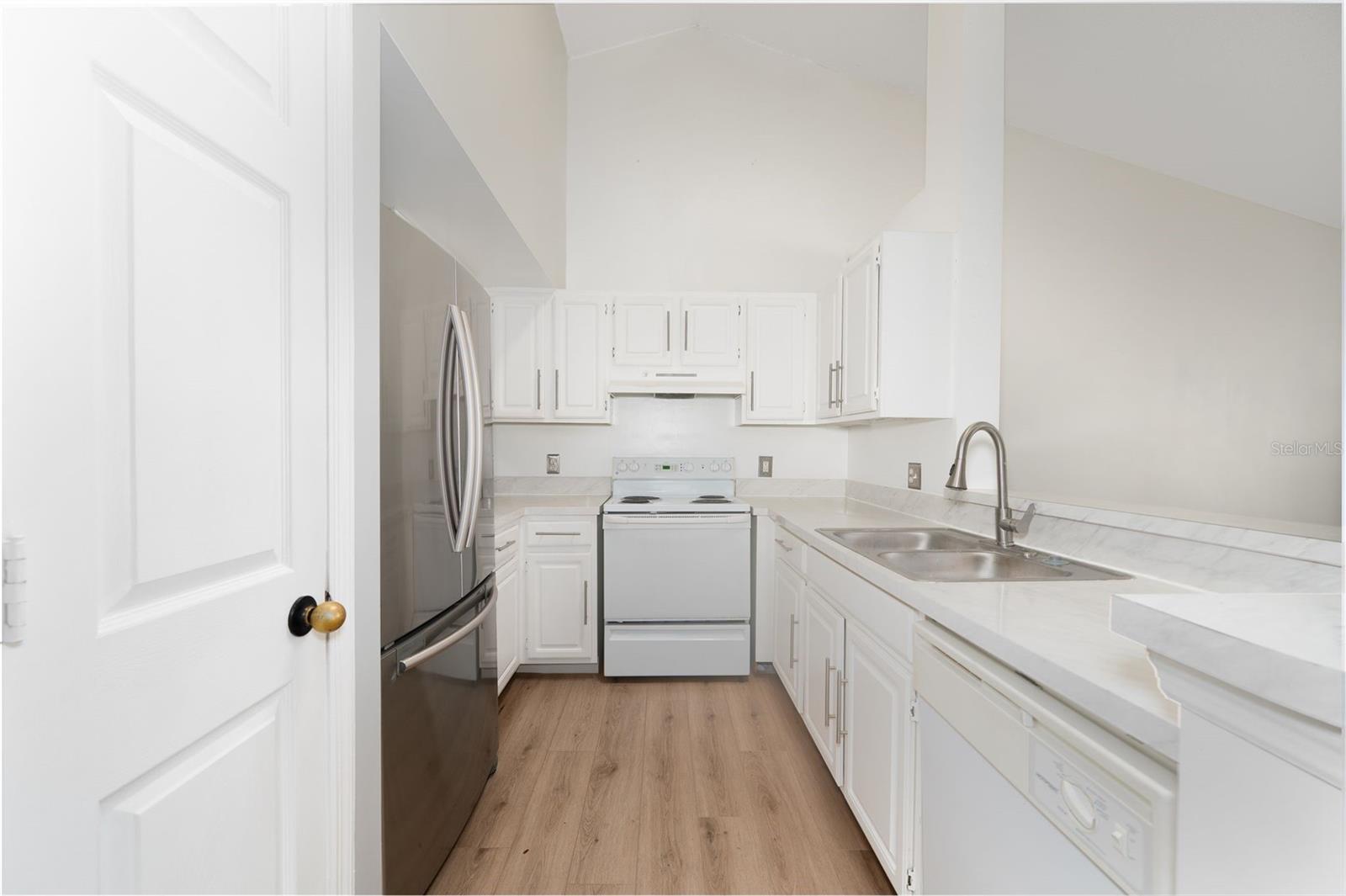 Image 12 of 35 For 10000 52nd Avenue 188