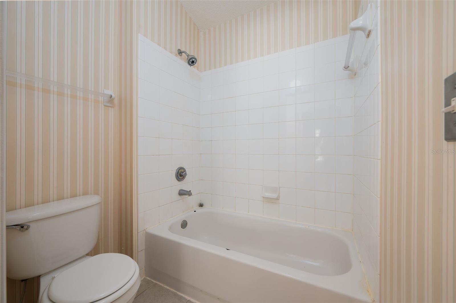 Image 18 of 35 For 10000 52nd Avenue 188