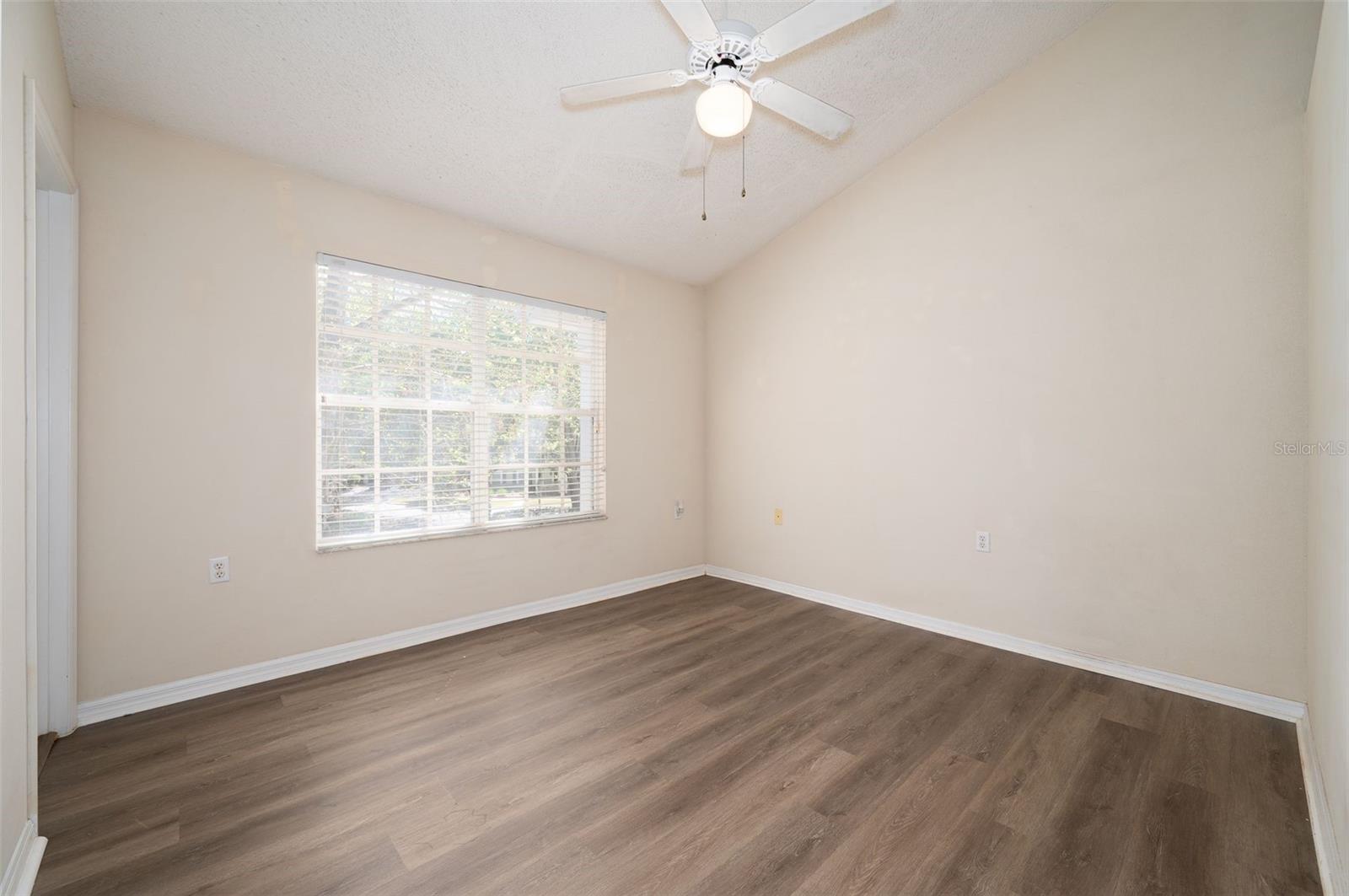 Image 20 of 35 For 10000 52nd Avenue 188