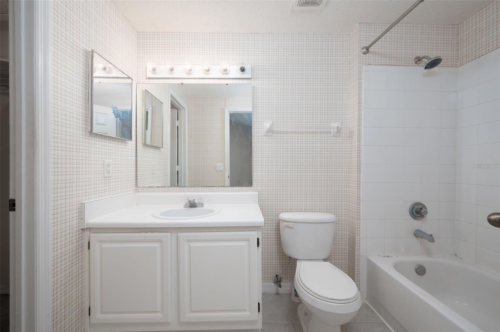 Image 22 of 35 For 10000 52nd Avenue 188