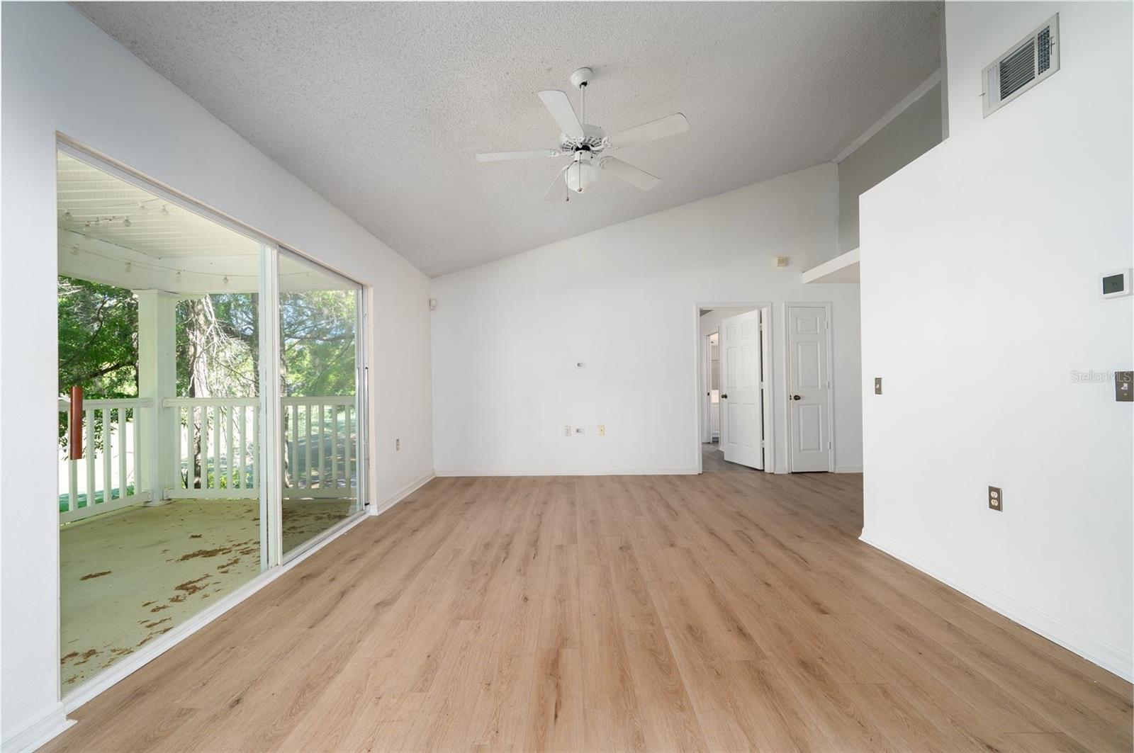 Image 7 of 35 For 10000 52nd Avenue 188