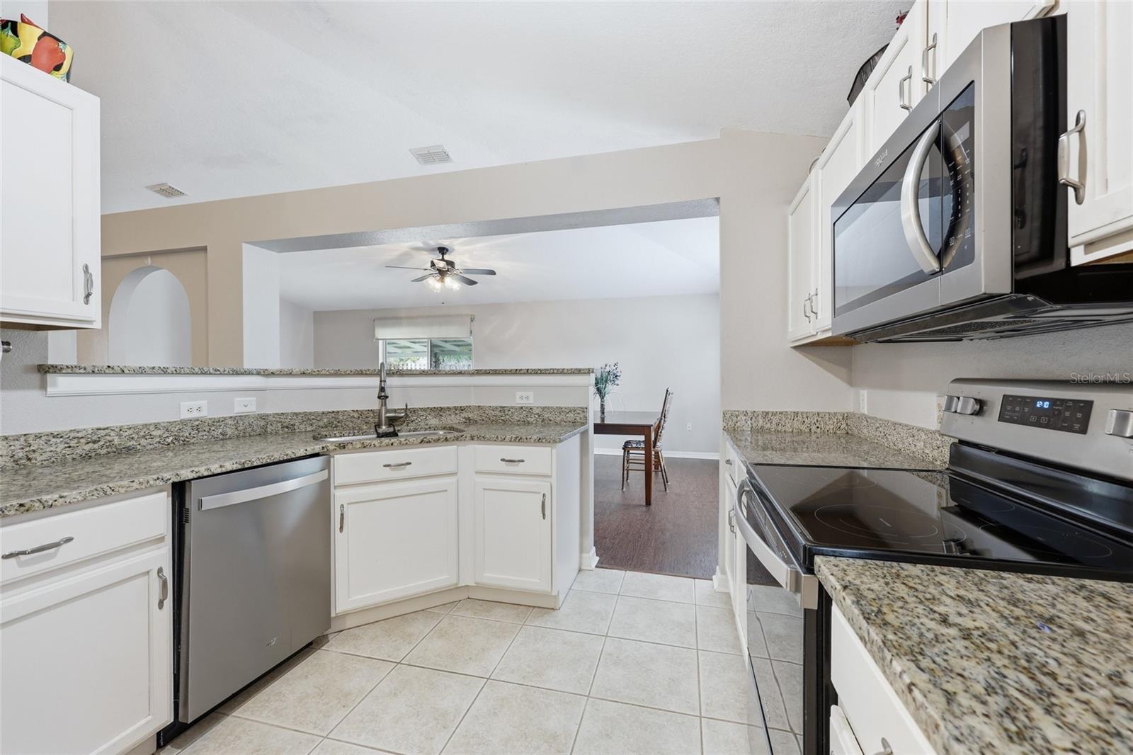 Image 10 of 31 For 23152 11th Road