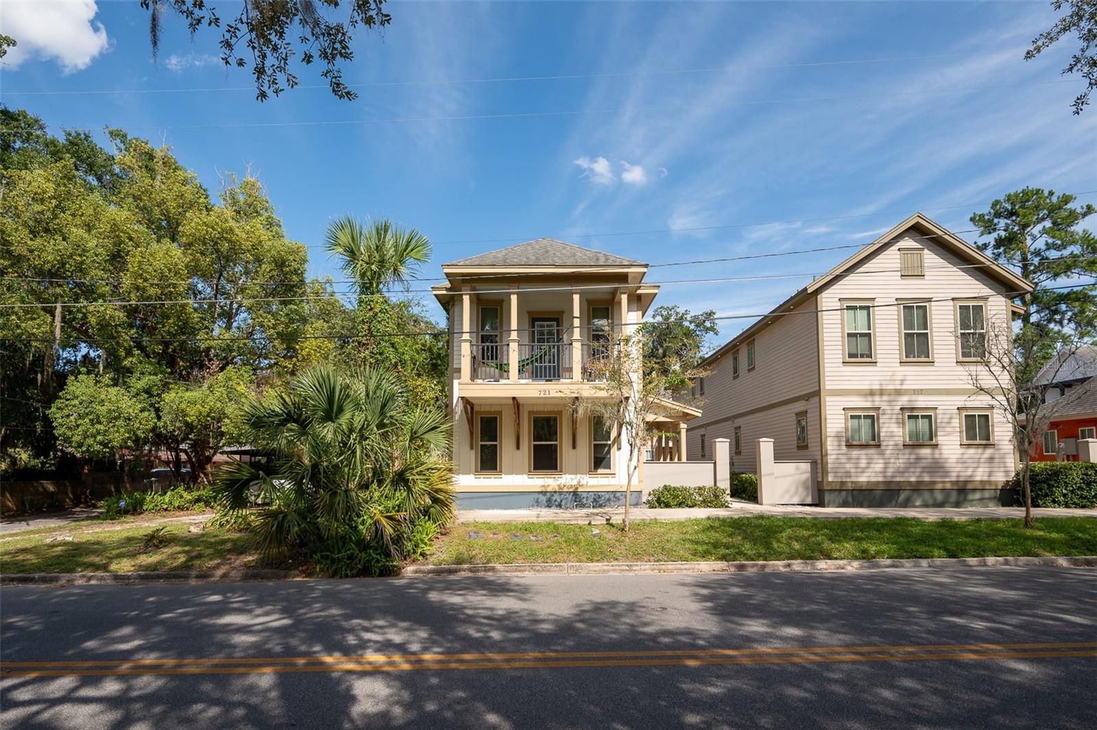 Image 2 of 20 For 717 10th Street 10