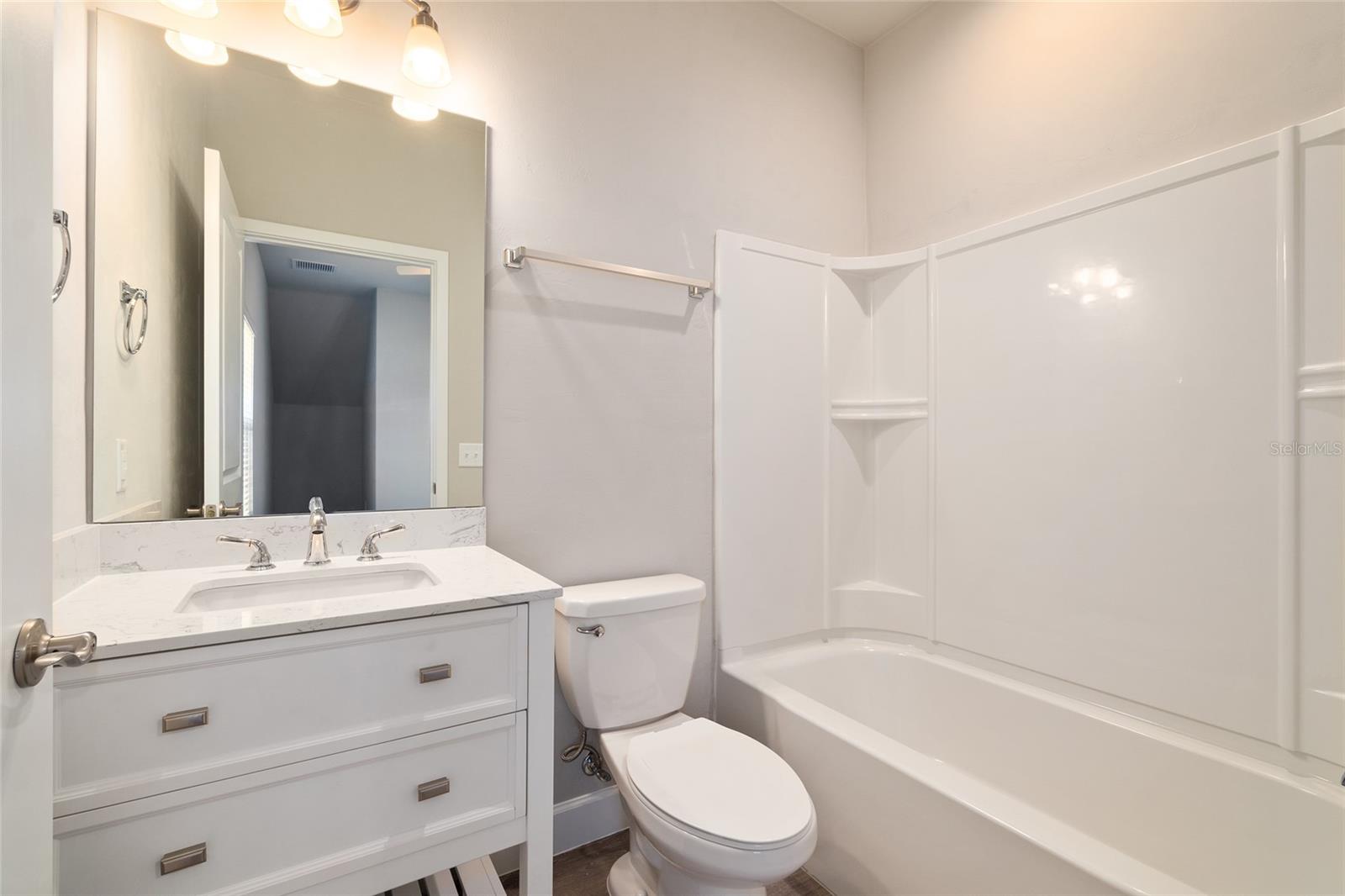 Image 15 of 28 For 622 3rd Avenue 5