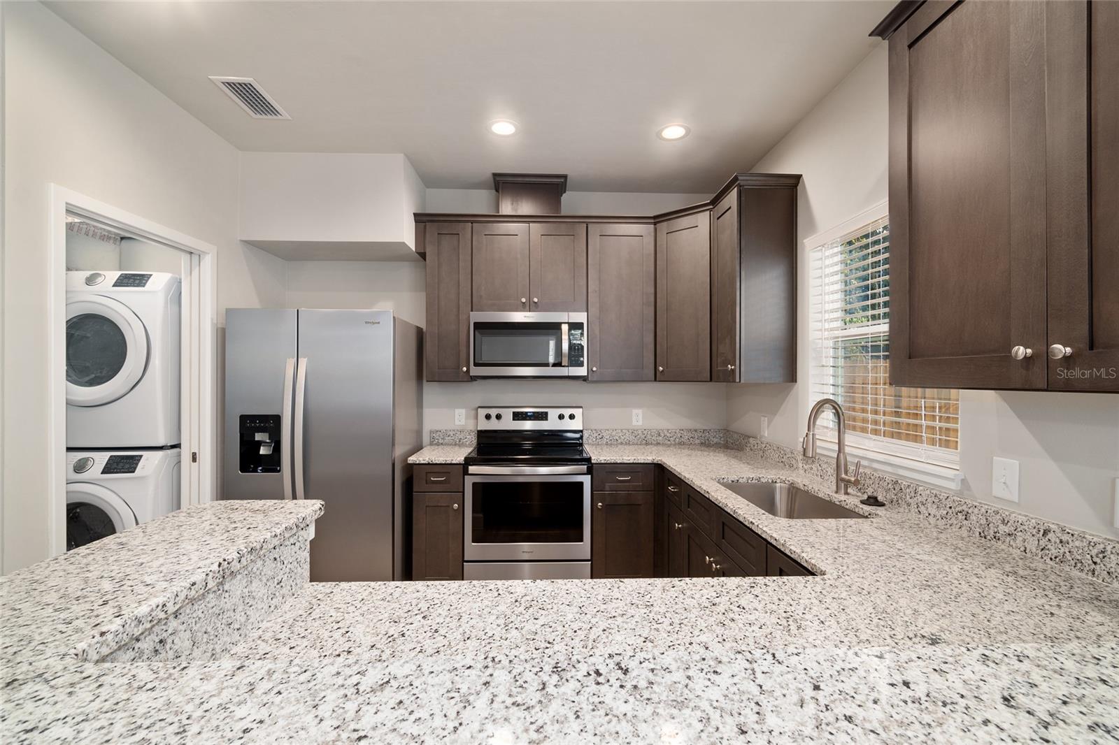 Image 7 of 28 For 622 3rd Avenue 5