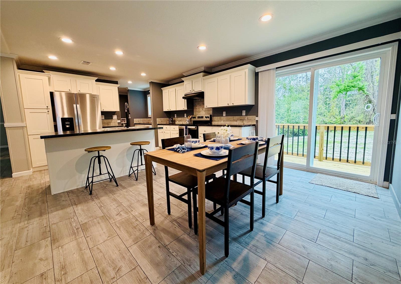 Image 12 of 63 For 10350 Deer Run