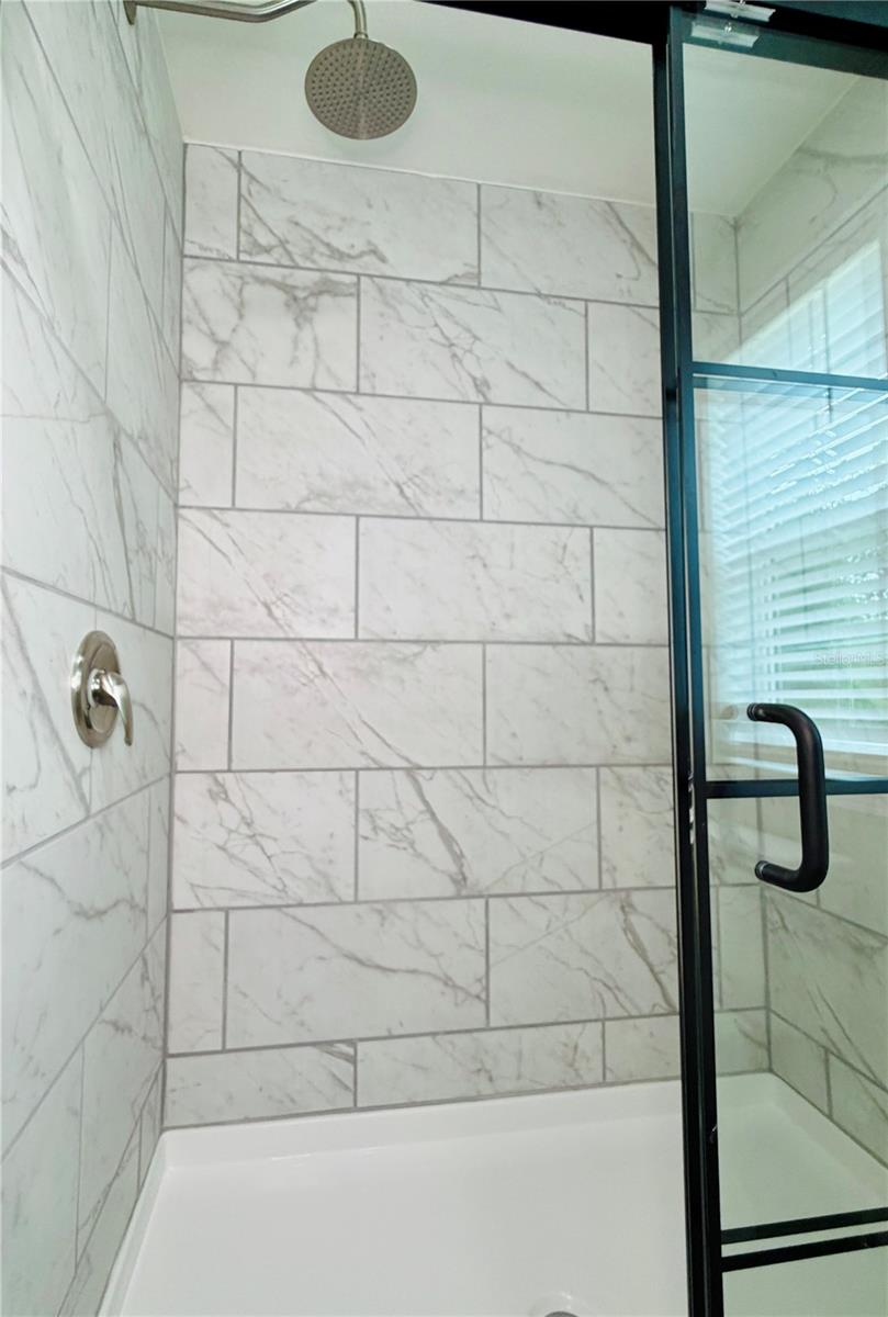 Image 24 of 63 For 10350 Deer Run