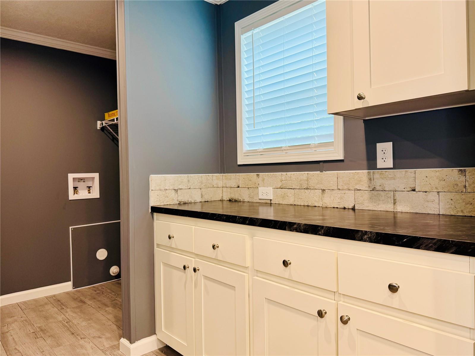 Image 32 of 63 For 10350 Deer Run