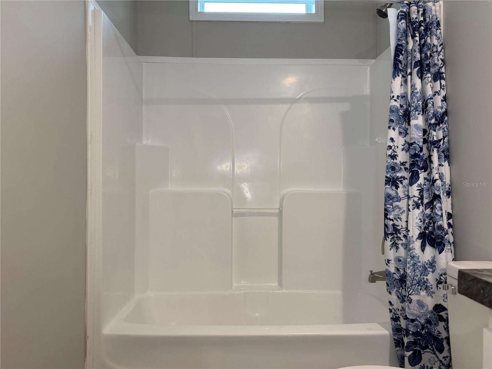 Image 39 of 63 For 10350 Deer Run