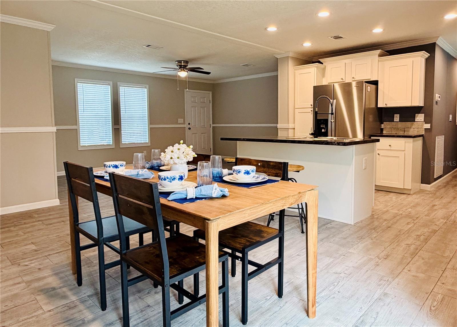 Image 4 of 63 For 10350 Deer Run