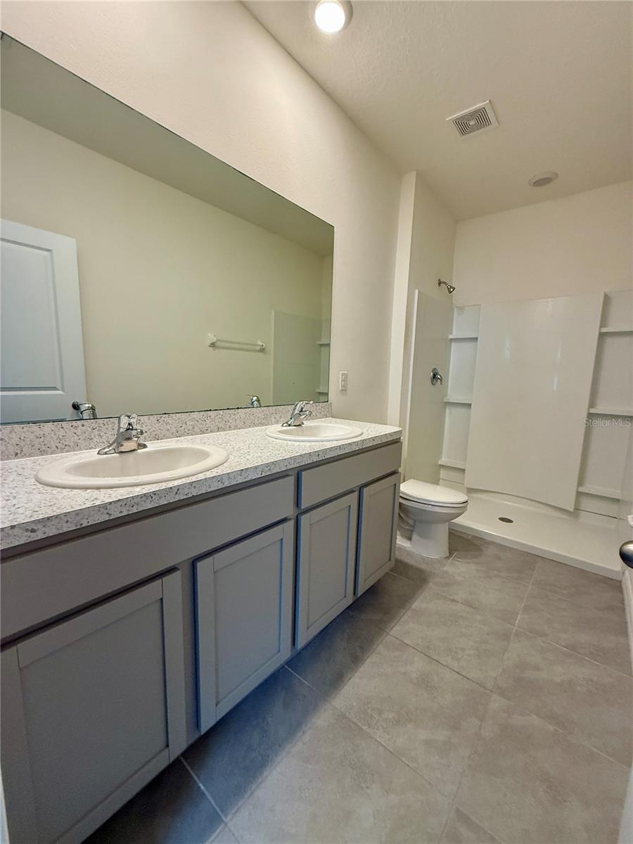 Image 18 of 39 For 13781 9th Road