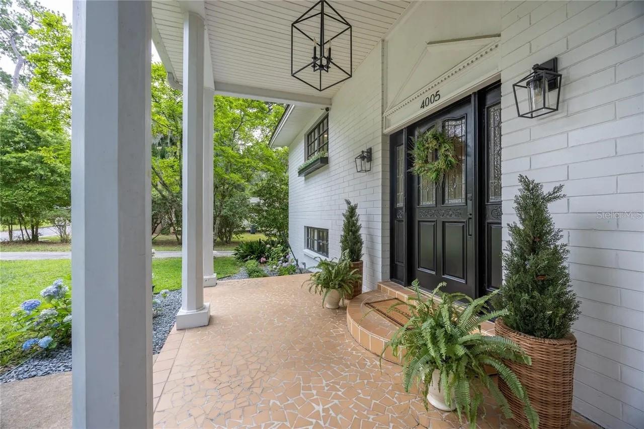 Image 2 of 18 For 4005 9th Court