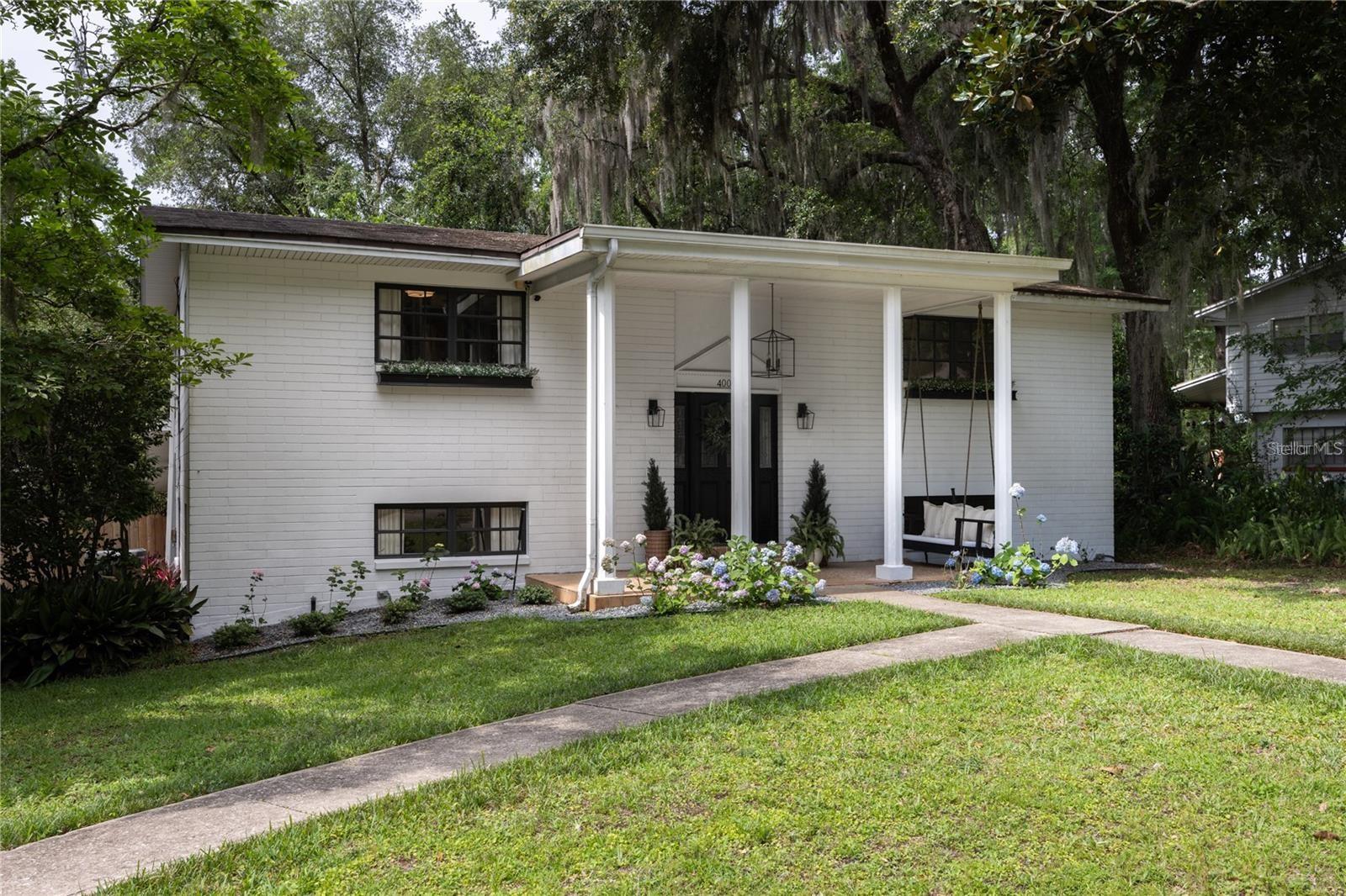 Image 4 of 18 For 4005 9th Court