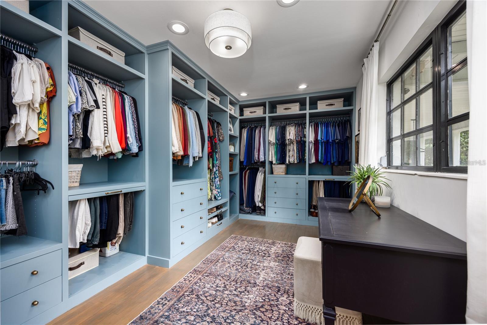 Image 9 of 18 For 4005 9th Court