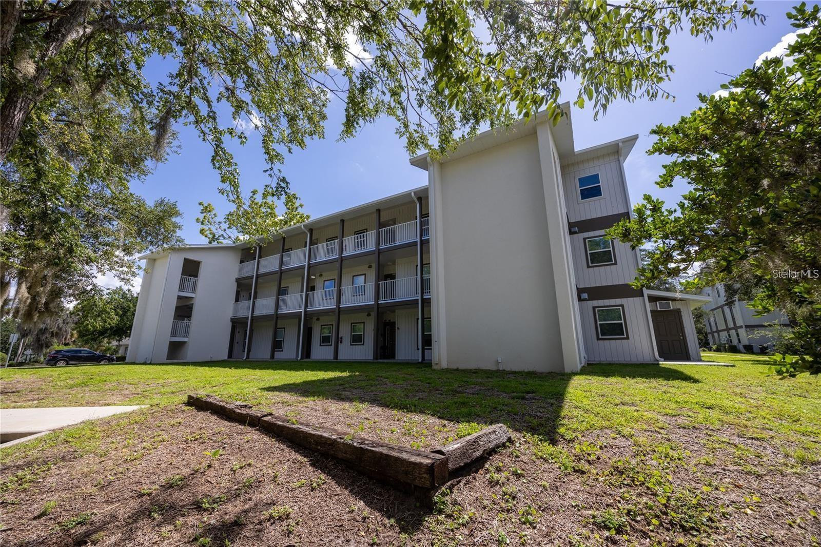 Image 4 of 24 For 6519 Newberry Road 412